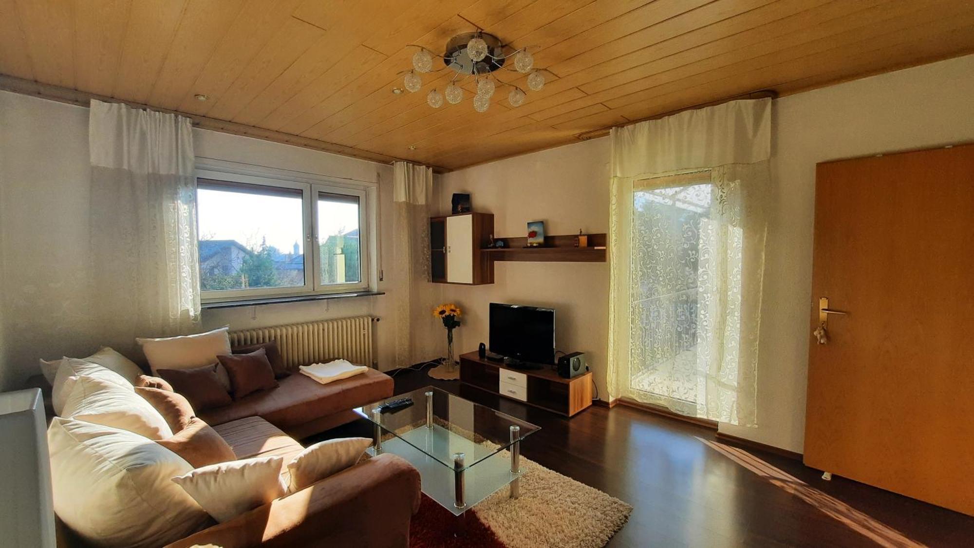 Gemuetliche, Helle Wohnung Im Luftkurort Dansenberg Kaiserslautern Exterior foto